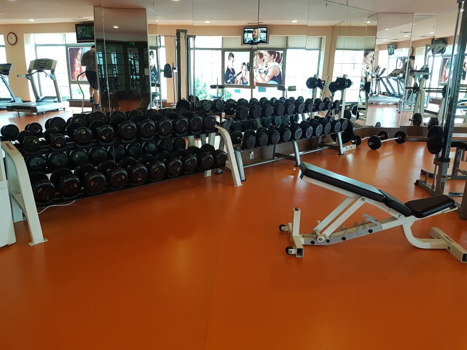 Fitnessraum Limak Lara Deluxe Hotel & Resort