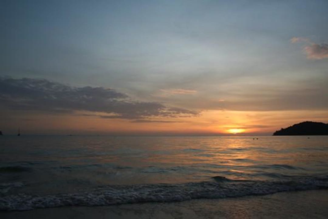 Sundown Hotel Beach Garden Resort