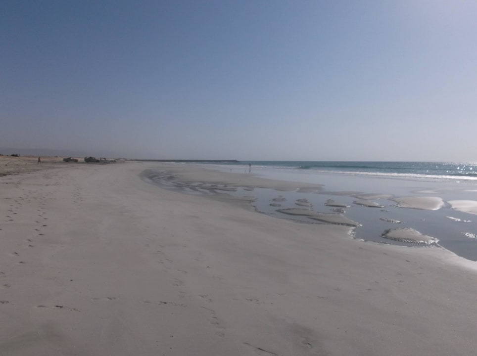 Weitläufiger Strand Fanar Hotel & Residences Salalah Beach