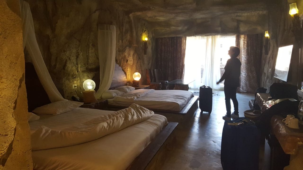 Zimmer Hotel Caves Beach Resort (Adults Only)