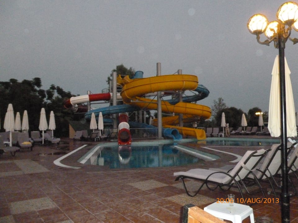 Rutschenparadis in der Hotelanlage Hotel Turan Prince