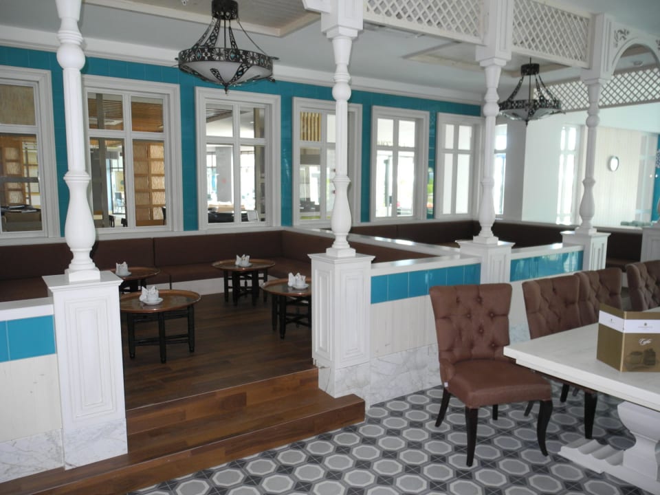 Kaffee Bar Commodore Elite Suites & Spa - Adults only