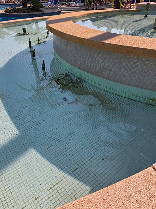 Pool Hotel Exagon Park