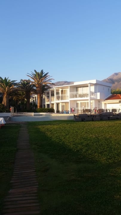 Außenansicht HARPIN Happy Days Beach Hotel