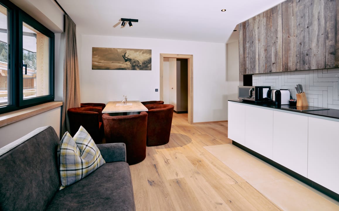 Zimmer Home Suite Home