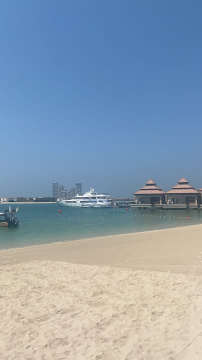 Strand Anantara The Palm Dubai Resort