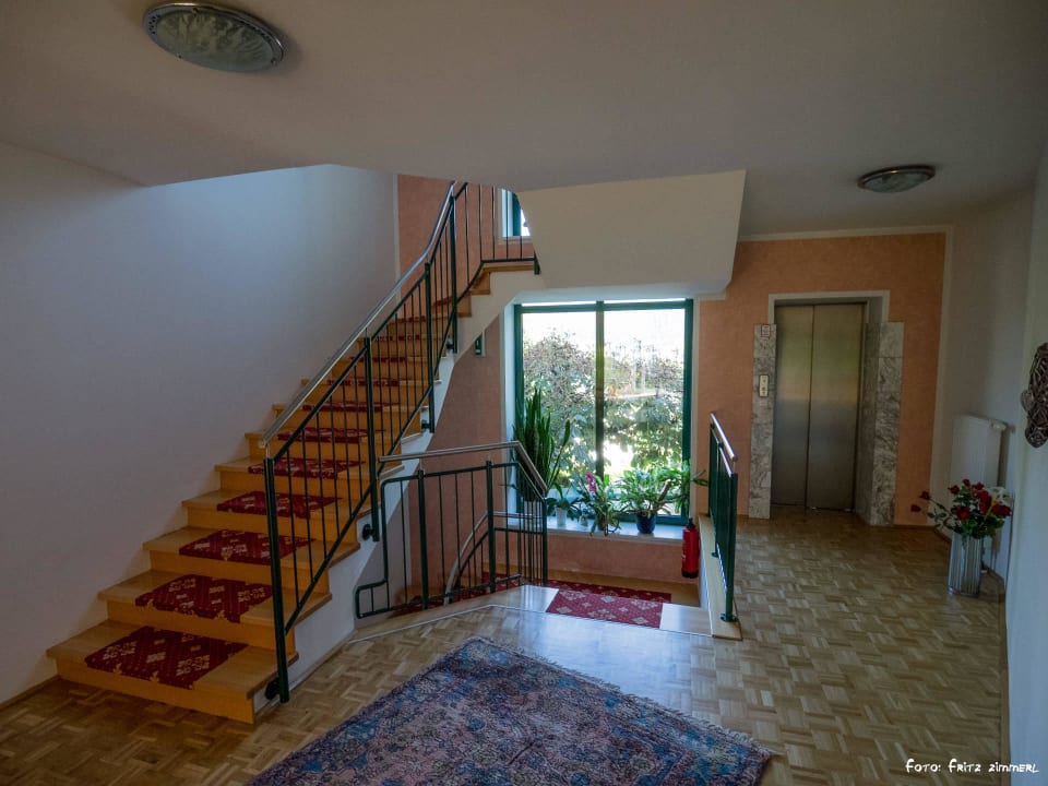 Stiegenaufgang Hotel & Appartements Erlenheim