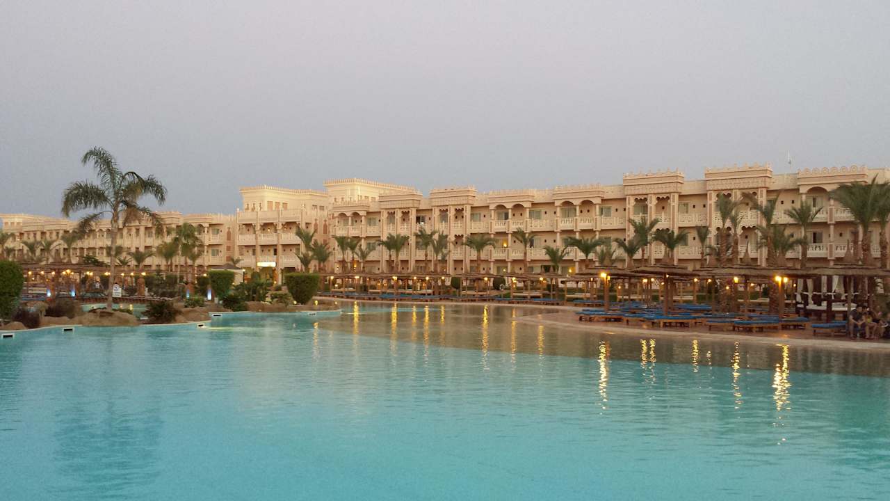 Poolanlage Pickalbatros Palace Resort