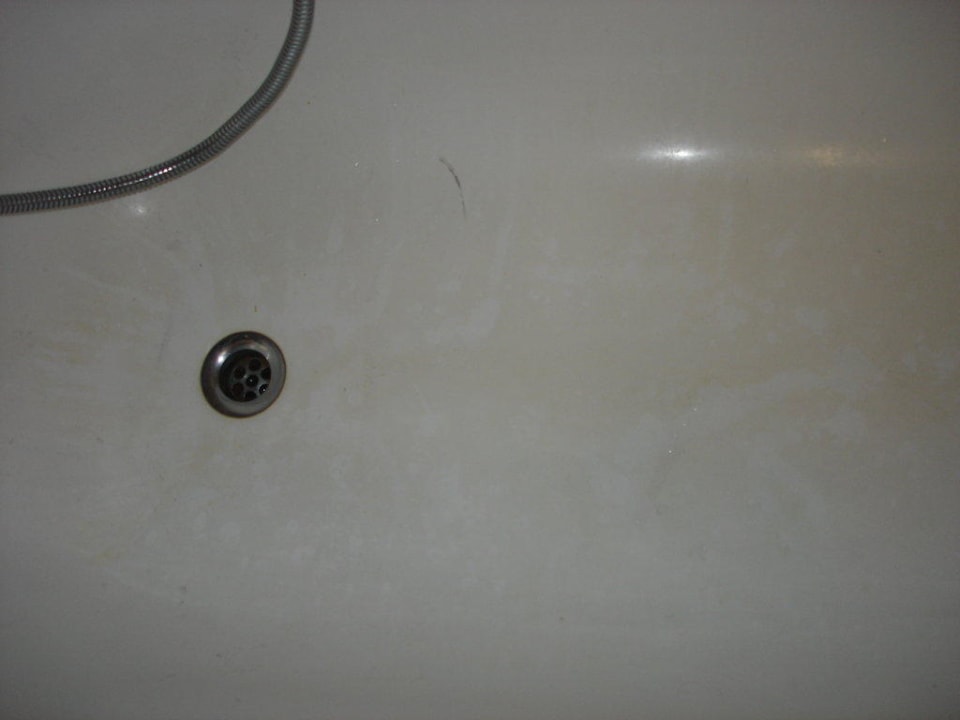 Verdreckte Badewanne Sonnenwald Hotel