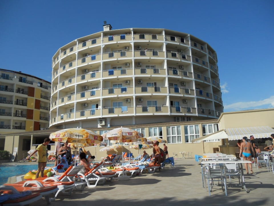 Вид  улицы My Home Sky Hotel