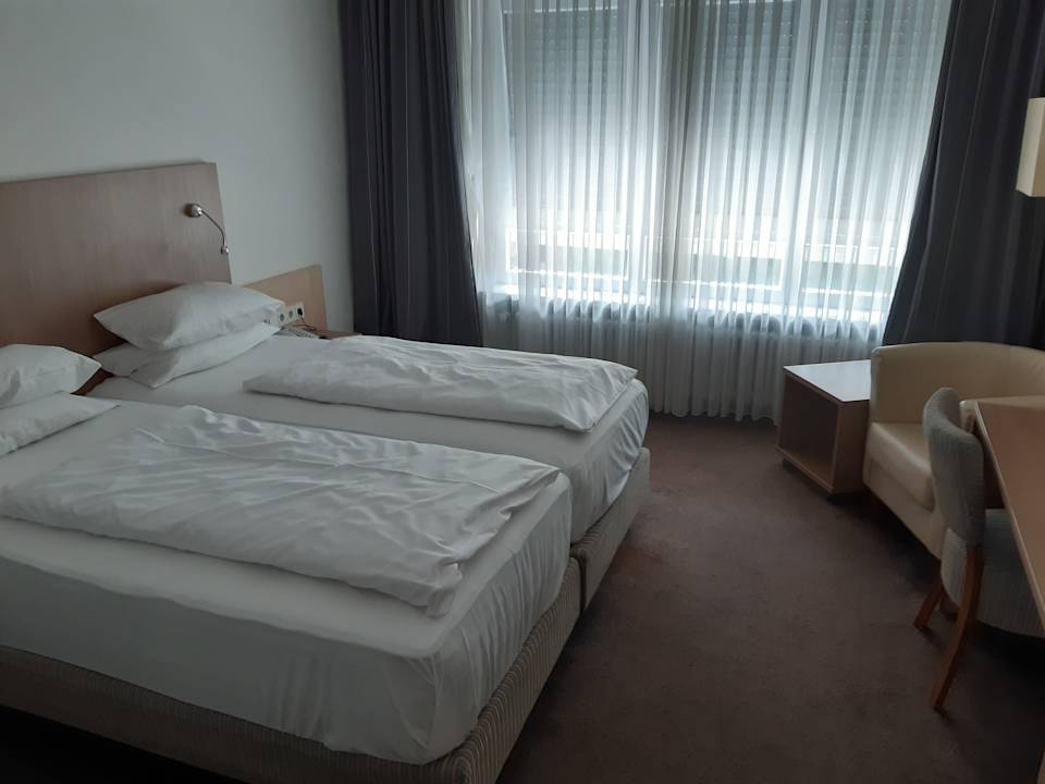 Zimmer Hotel Senator