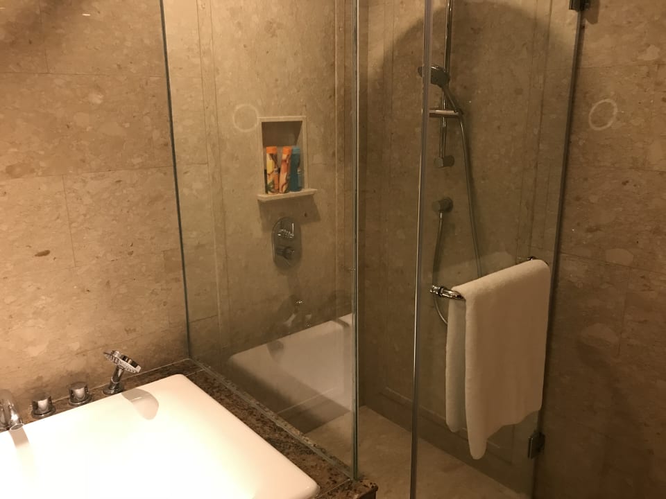 Zimmer InterContinental Bali Resort