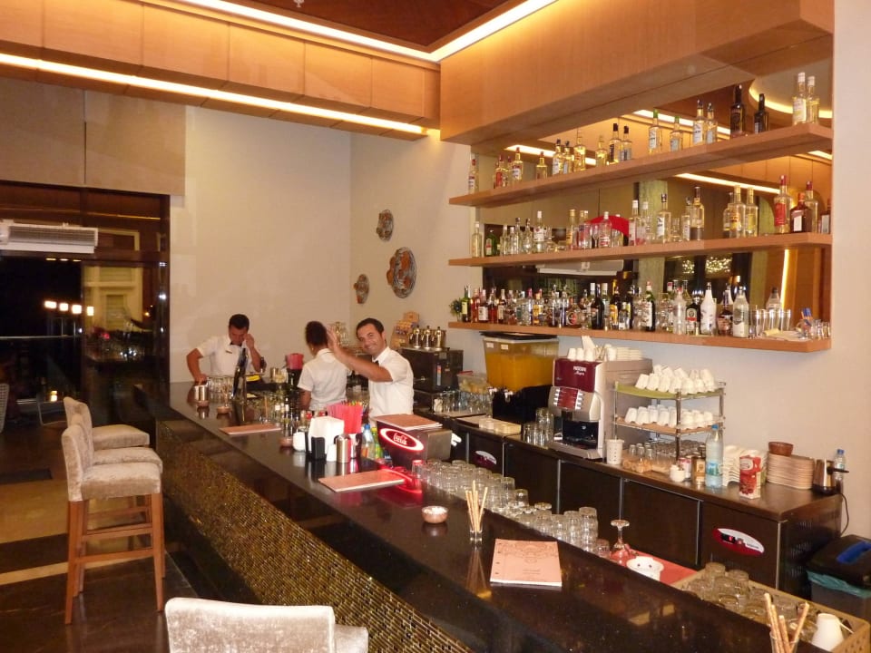 Lobbybar Glamour Resort & Spa