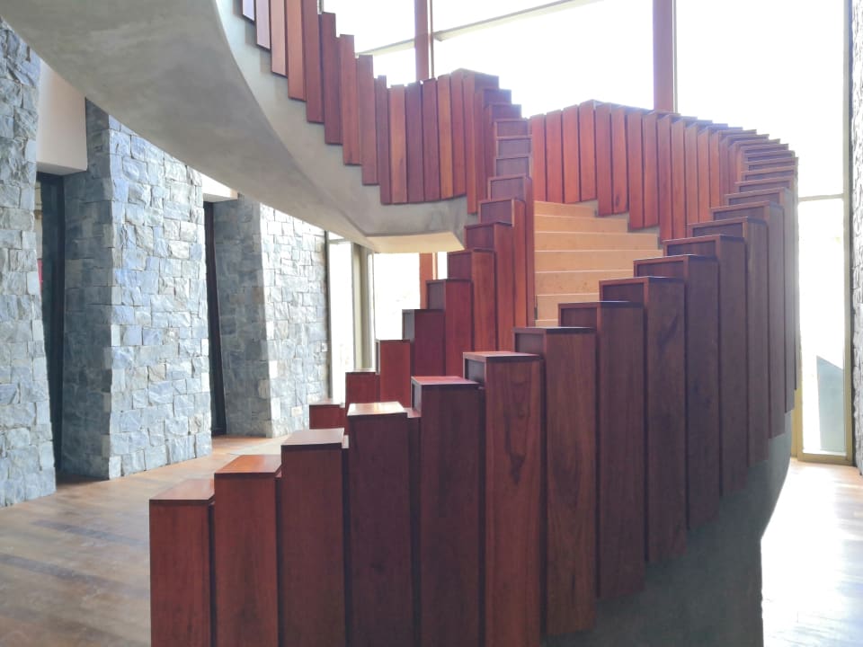 Lobby Hotel Arakur Ushuaia