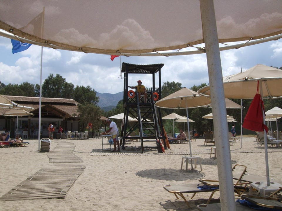 Blick auf Strand vom Meer Fodele Beach & Water Park Holiday Resort