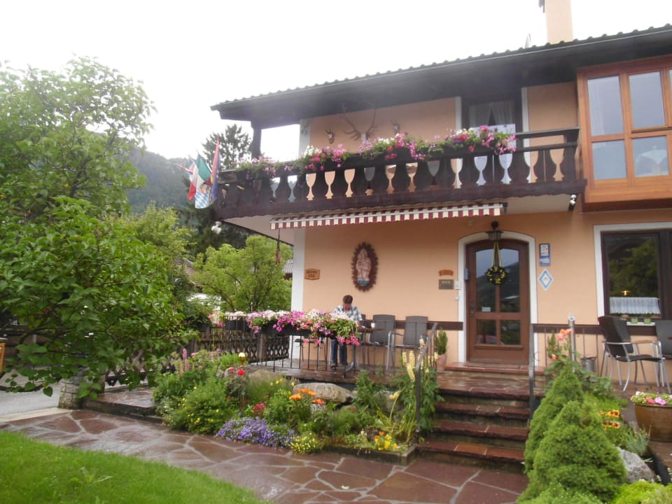 Eingang Gästehaus Otto Huber