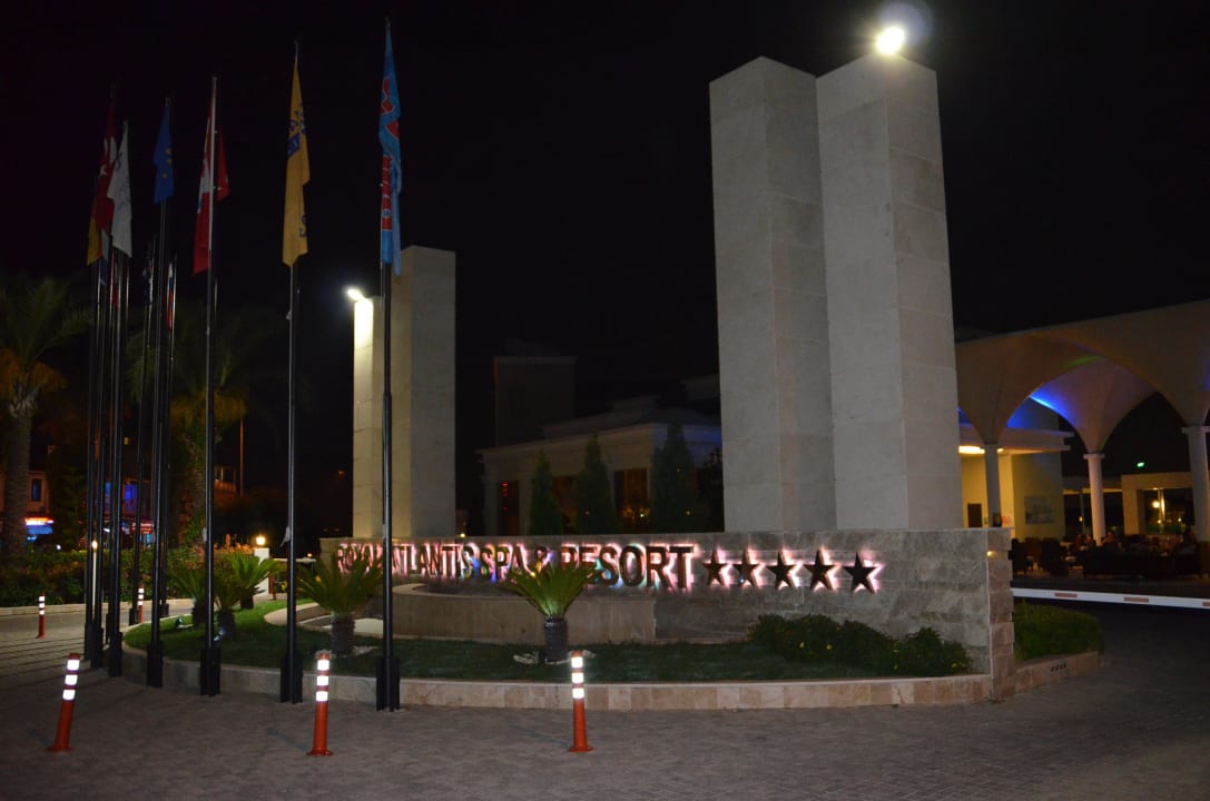 Einfahrt Royal Atlantis Spa & Resort