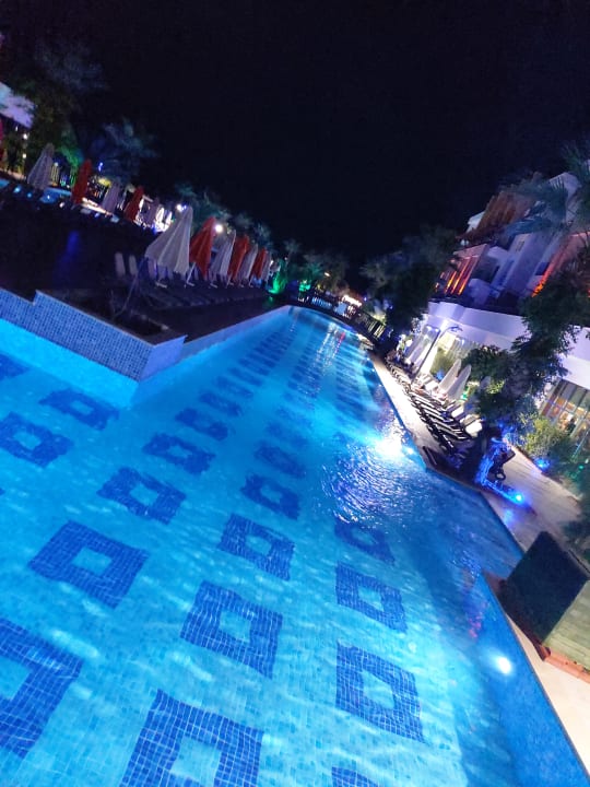 Pool Port Nature Luxury Resort & Spa