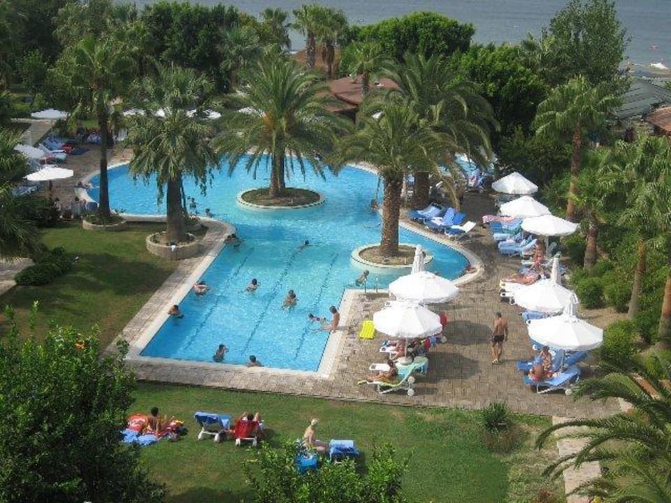 Seh schöner Pool, klein aber fein! Hotel Grand Side