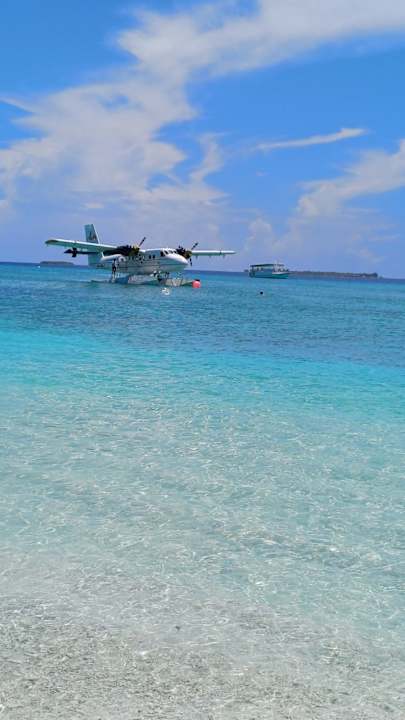 Strand Kuredu Island Resort & Spa