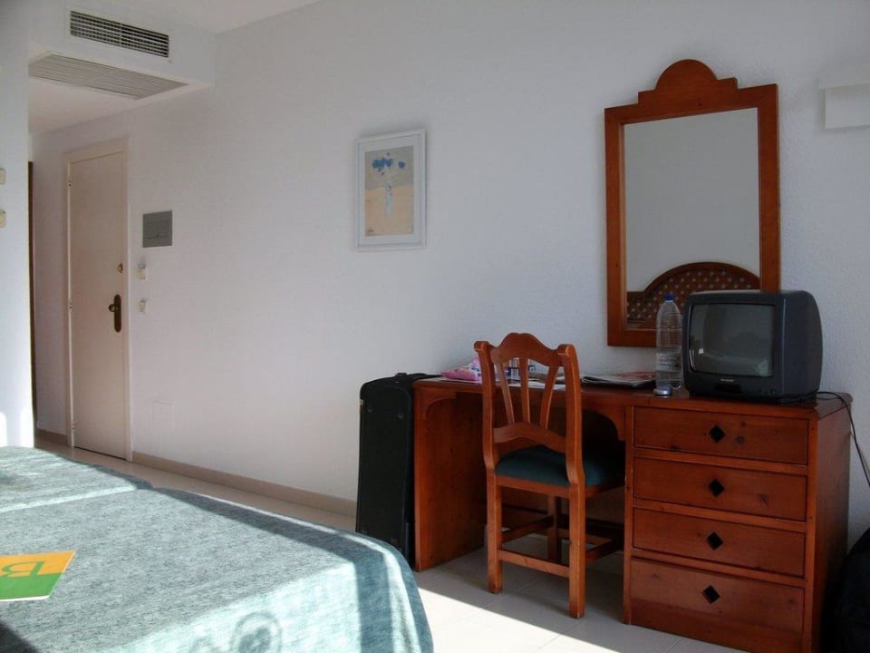 Zimmer Protur Safari Park Aparthotel