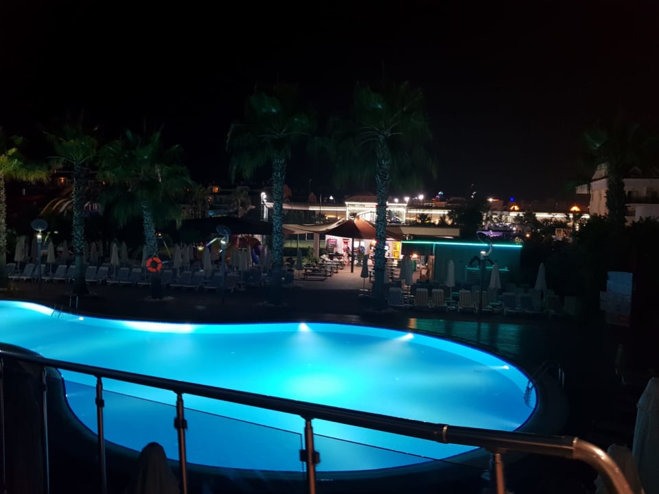 Pool Hane Family Resort