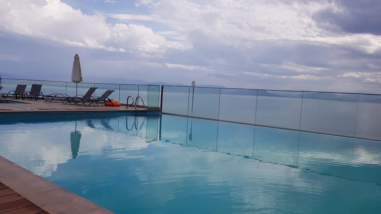 Pool Corfu Maris Bellos