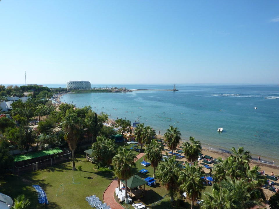 Sicht vom 5. Stock nach links Venessa Beach Hotel