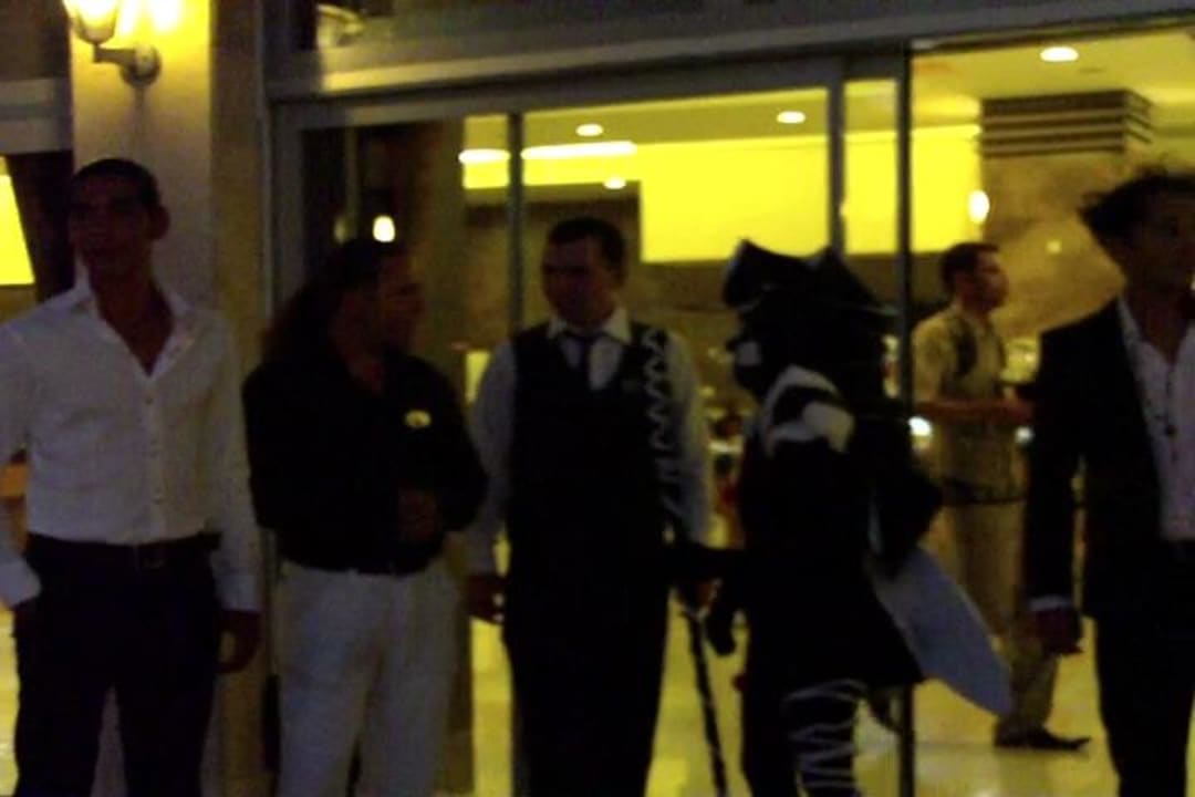 Schwarz weiß Galaabend Alaiye Resort & Spa