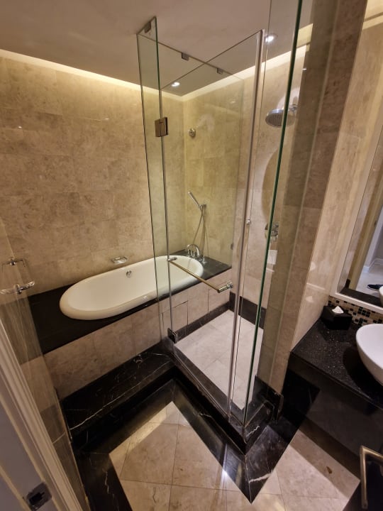 Zimmer Hotel Perdana