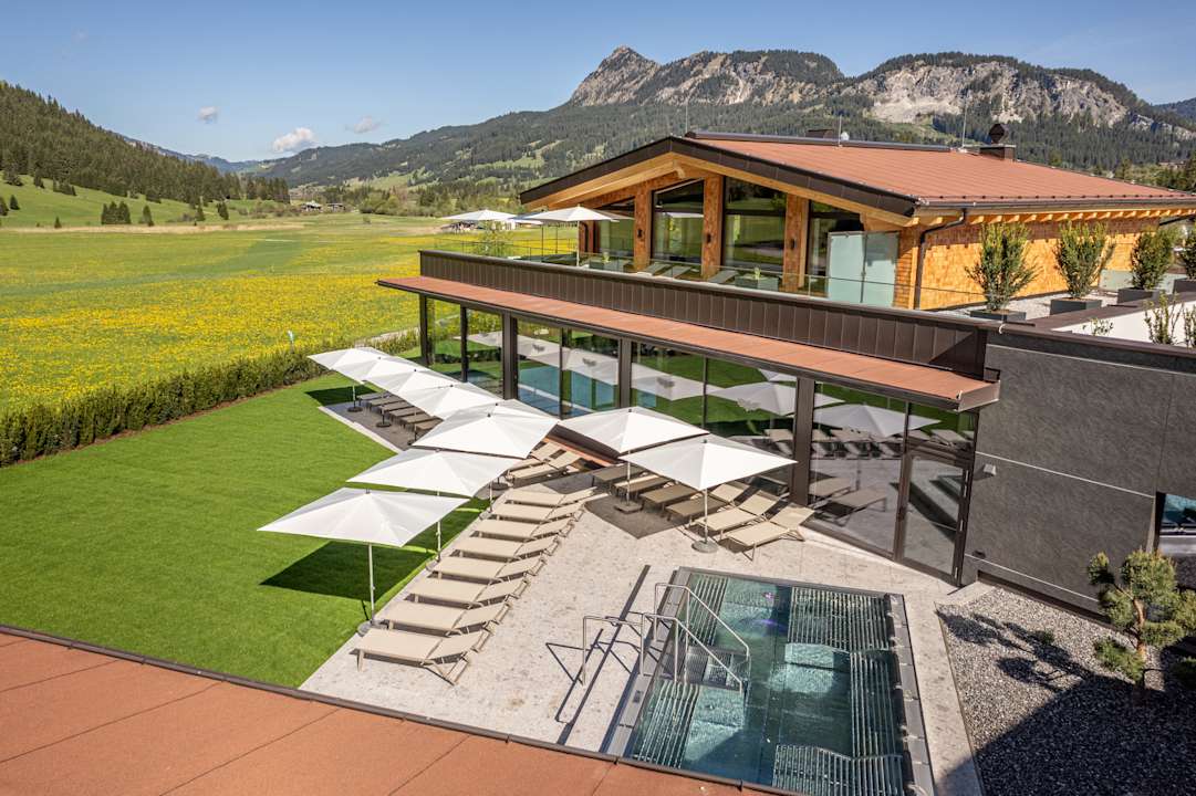 Pool Hotel Tyrol am Haldensee
