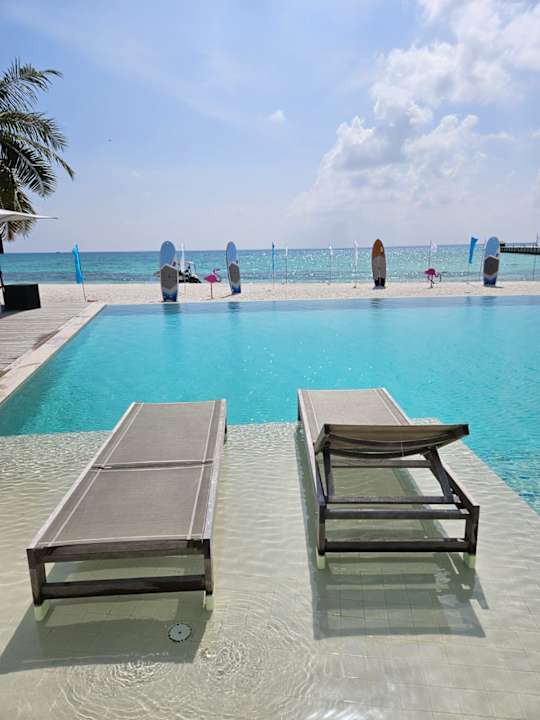 Pool Jawakara Islands Maldives