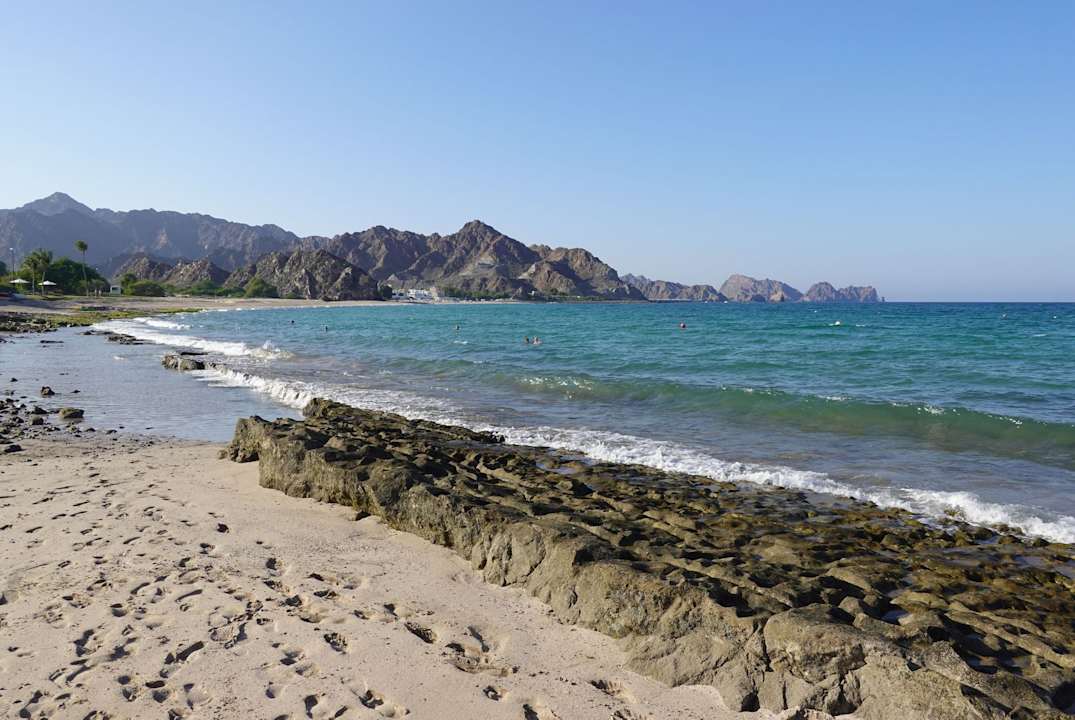 Strand Al Bustan Palace - A Ritz-Carlton Hotel