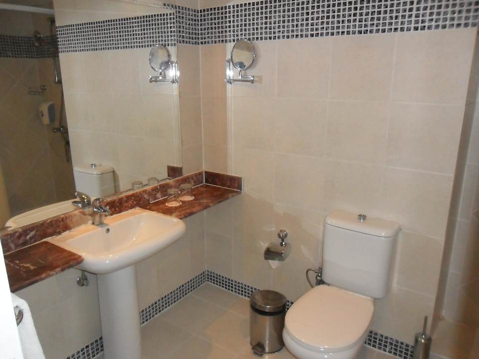 Bad Pickalbatros Alf Leila Wa Leila Resort - Neverland Hurghada