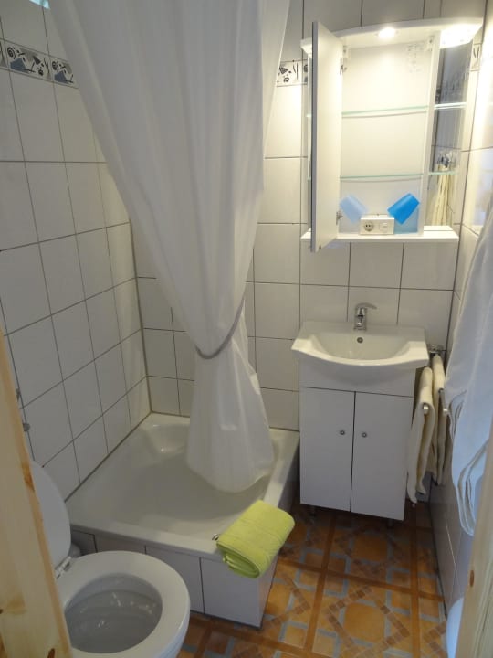  Bad ohne Fenster Landhaus Hübner