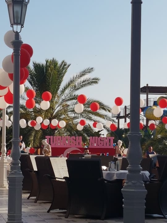 Gastro Quattro Beach Spa & Resort