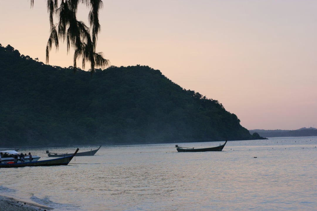 Strand Hotel Coral Island Resort