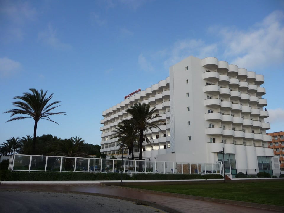 Hotel vom Strand aus gesehen Hipotels Hipocampo Playa