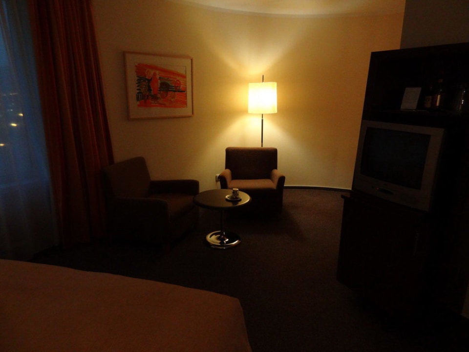 Doppelzimmer 4. OG Avani Frankfurt City