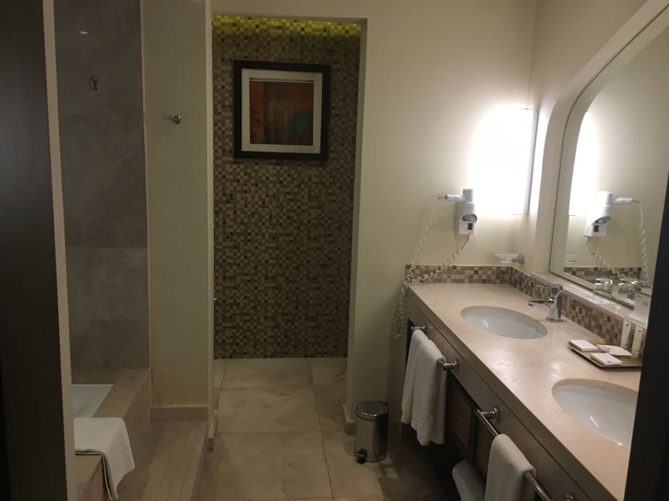 Zimmer Salalah Rotana Resort