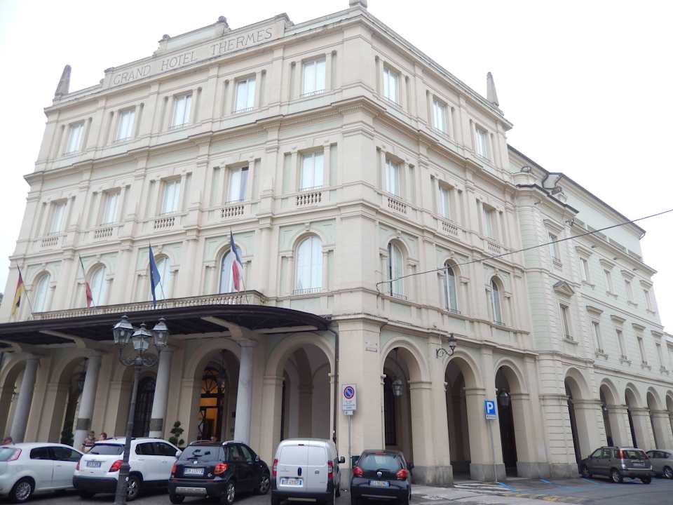 Eingang zum Hotel Grand Hotel Nuove Terme
