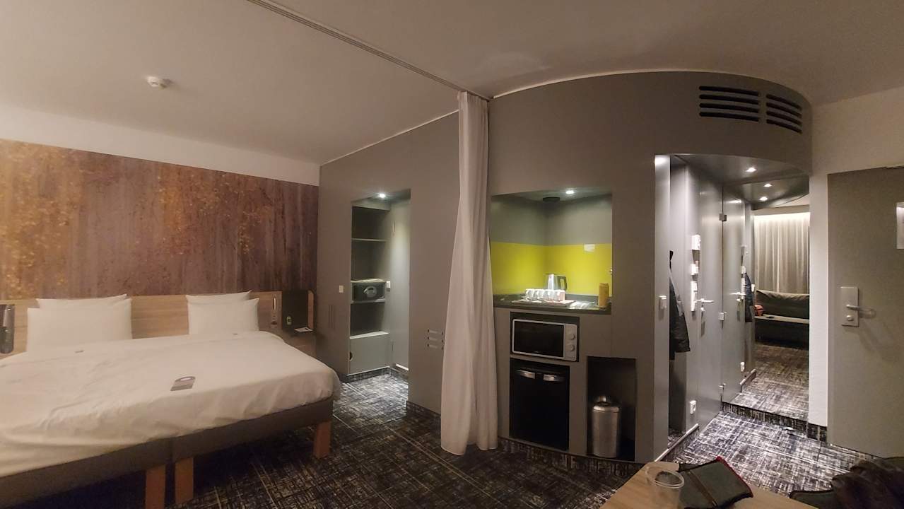 Zimmer Novotel Suites Wien City Donau