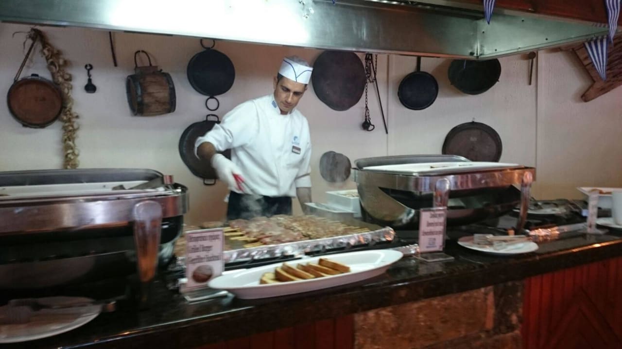 Showcooking Alexander Beach Hotel & Village Resort