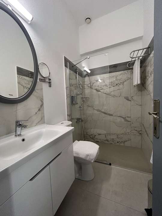 Zimmer Royal Goddess, Walled City famagusta