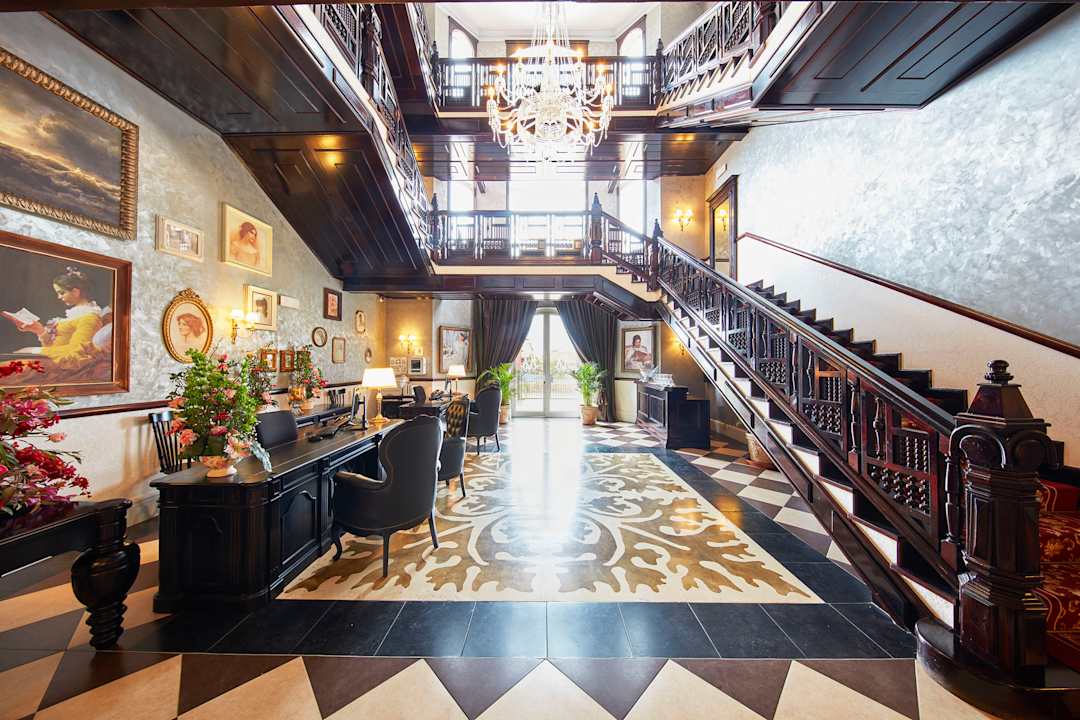 Lobby PortAventura Hotel Lucy's Mansion