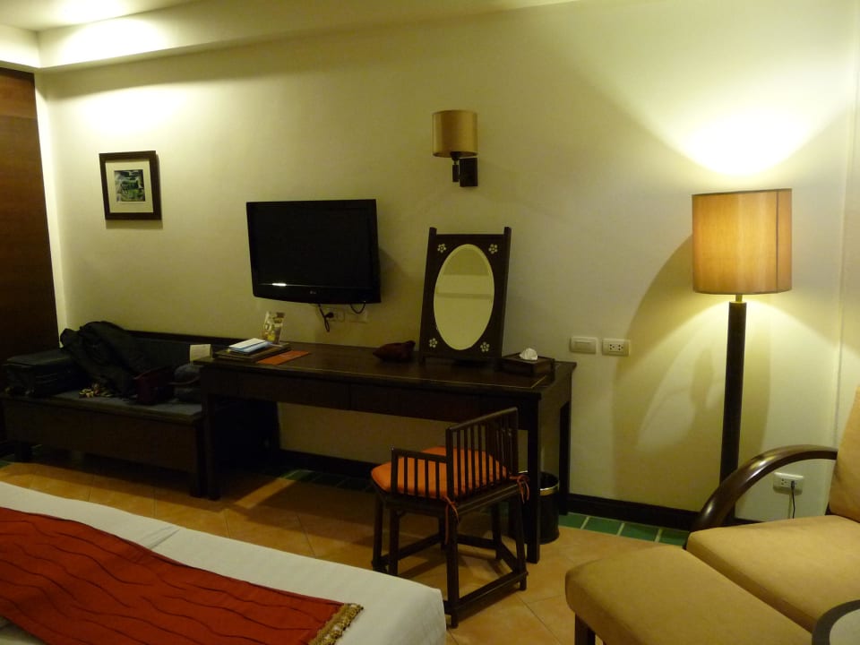 Mit LCD TV Aonang Villa Resort
