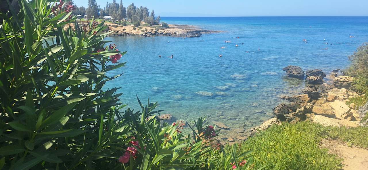 Strand Crystal Springs Beach Hotel