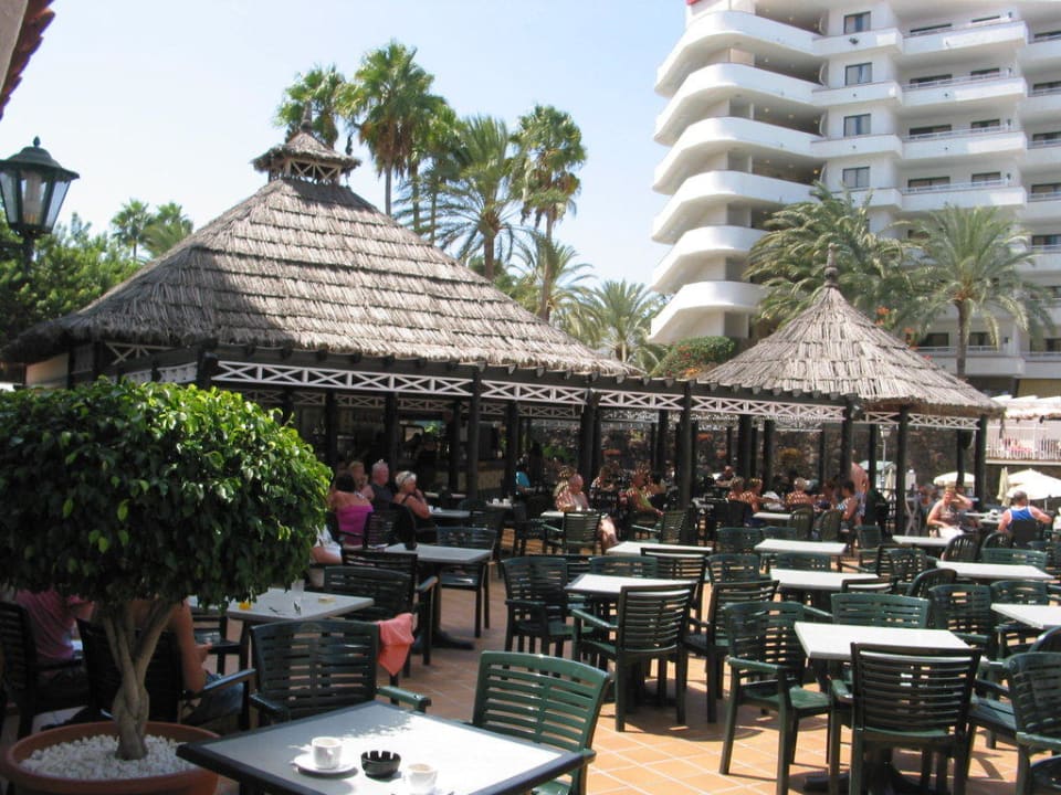 Pool Bar Servatur Waikiki