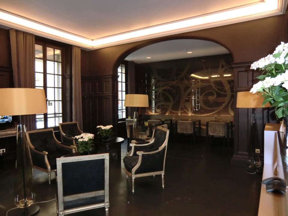 Lobby/ Eingang  Hotel Chambellan Morgane
