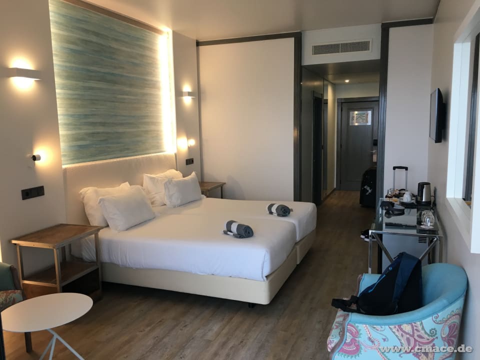 Zimmer Hotel Baia Azul